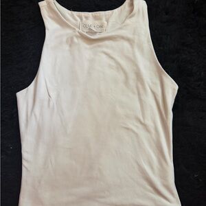 Olive & Oak Women's Elegant White Tank Top